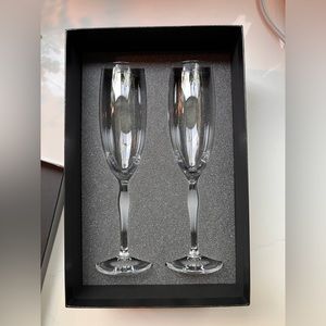 Pair of Lalique Crystal Champagne Flutes New In Box